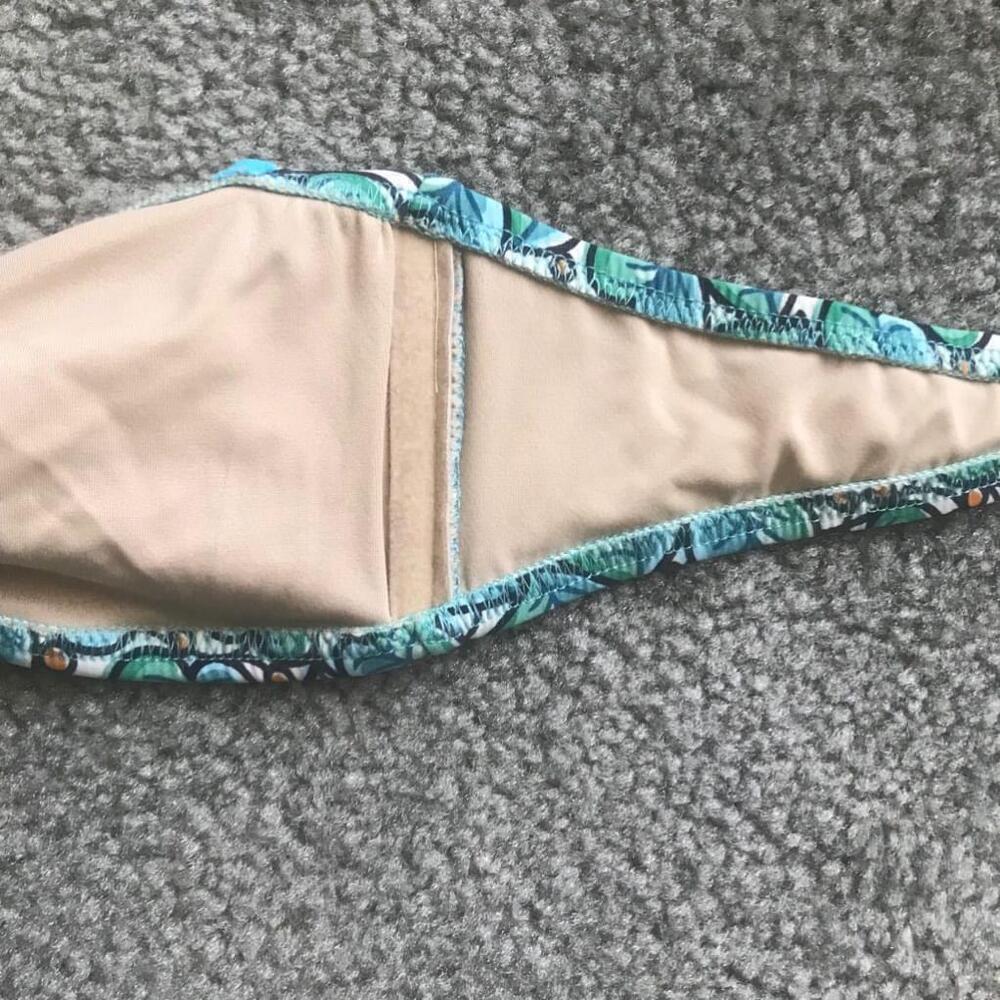 EUC J.Crew Blue Ivy Leaf Print Bikini | Size 6 - Picture 8 of 9